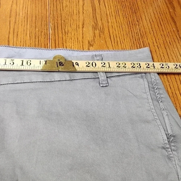 NWT J. Crew Gray Chino Shorts Plus Size 24 - Picture 3 of 10
